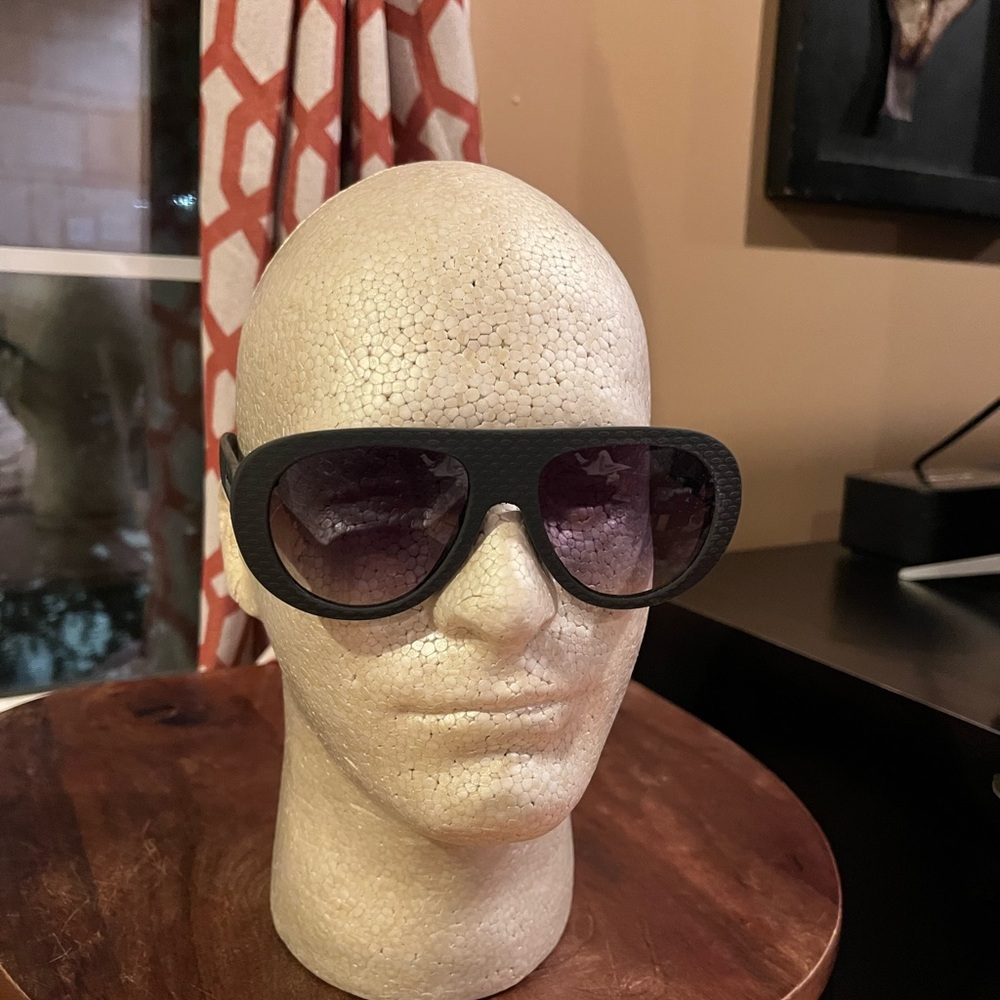 Havaianas Black Sunglasses